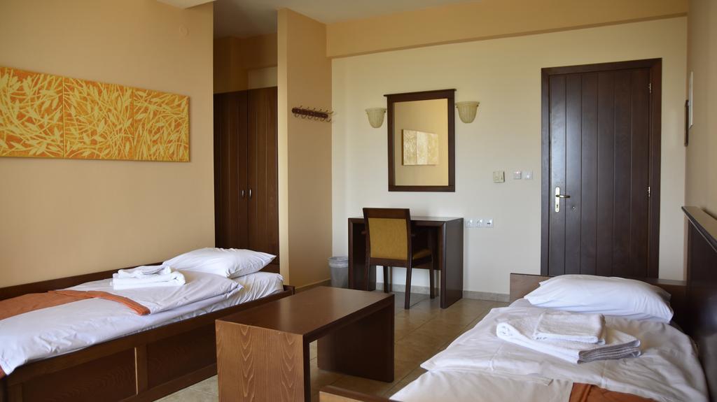 Belles Hotel